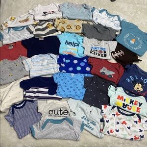 0-3 onesie bundle